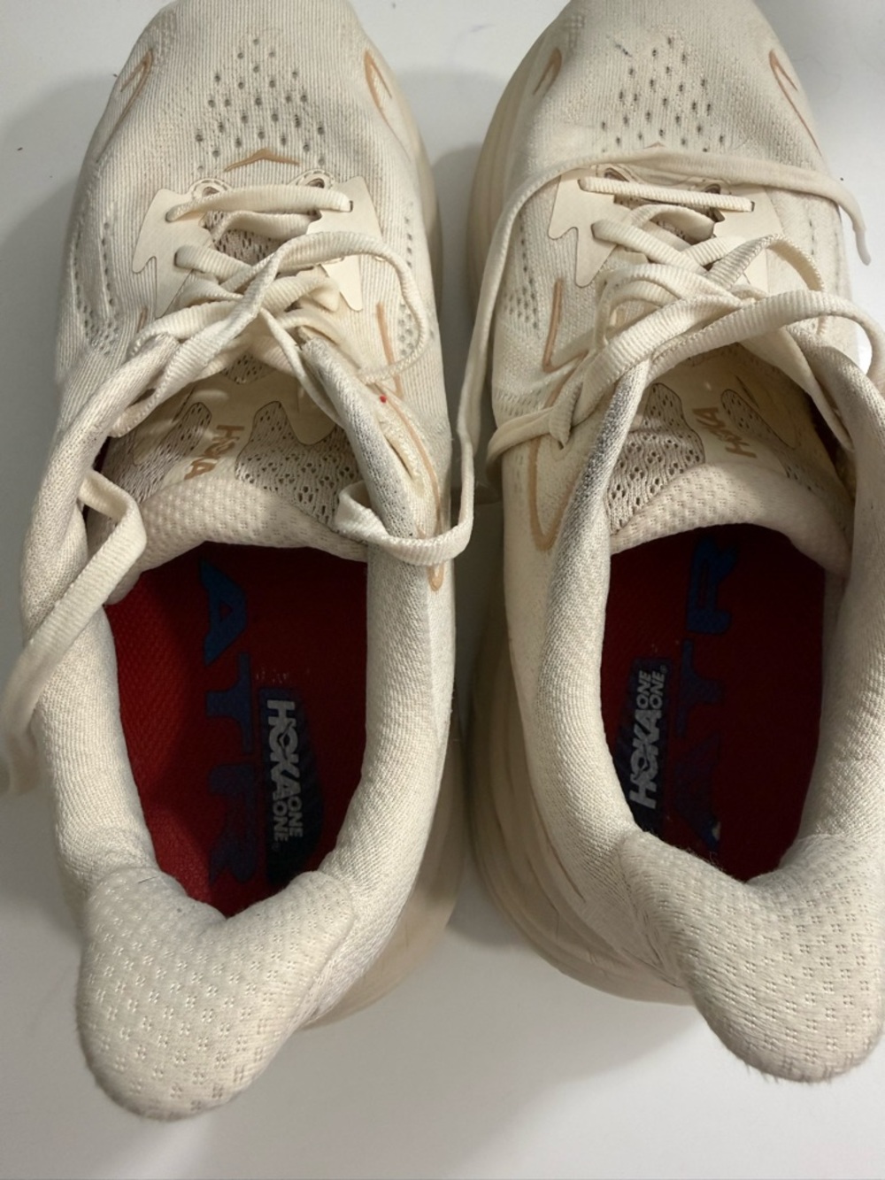 Hoka women size 9 Clifton 10 Athletic Shoes in Cream with Light Tan Accents - Picture 7 of 7